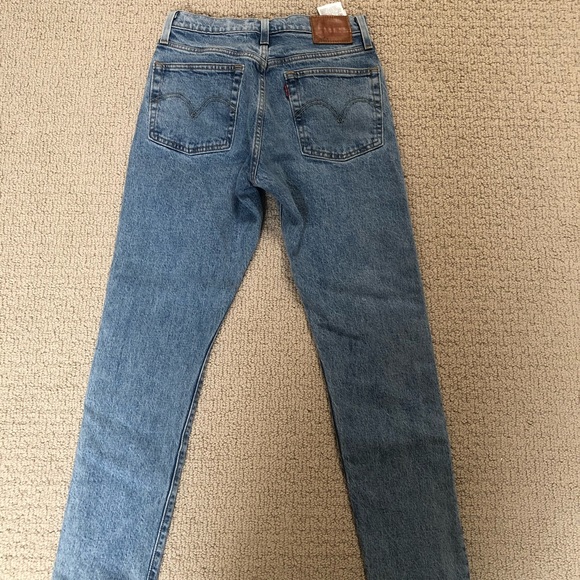 Levi’s 501’s denim button fly size 24 - Picture 3 of 7